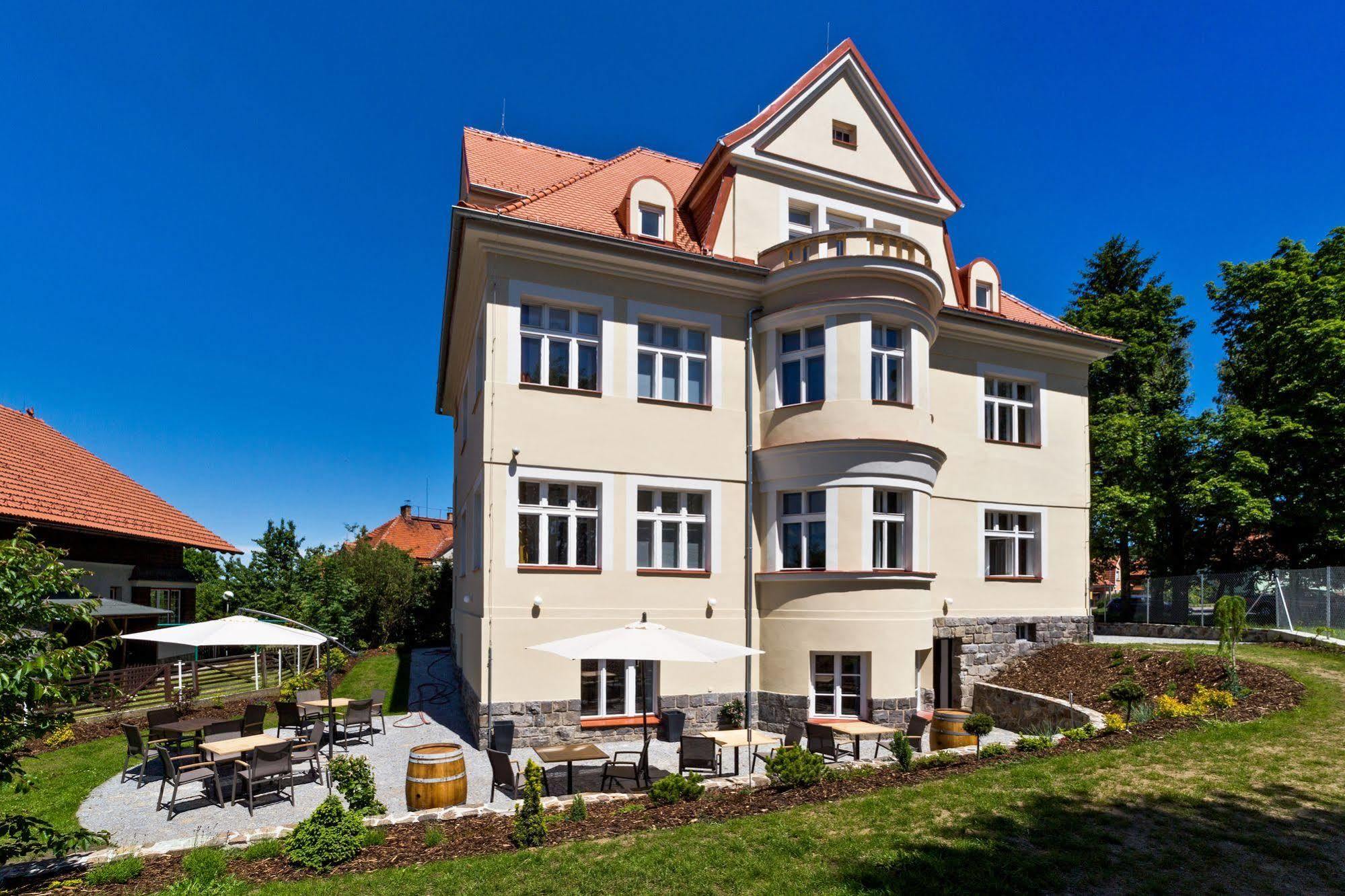 Boutique Hotel Villa Beatika Czeski Krumlow Zewnętrze zdjęcie