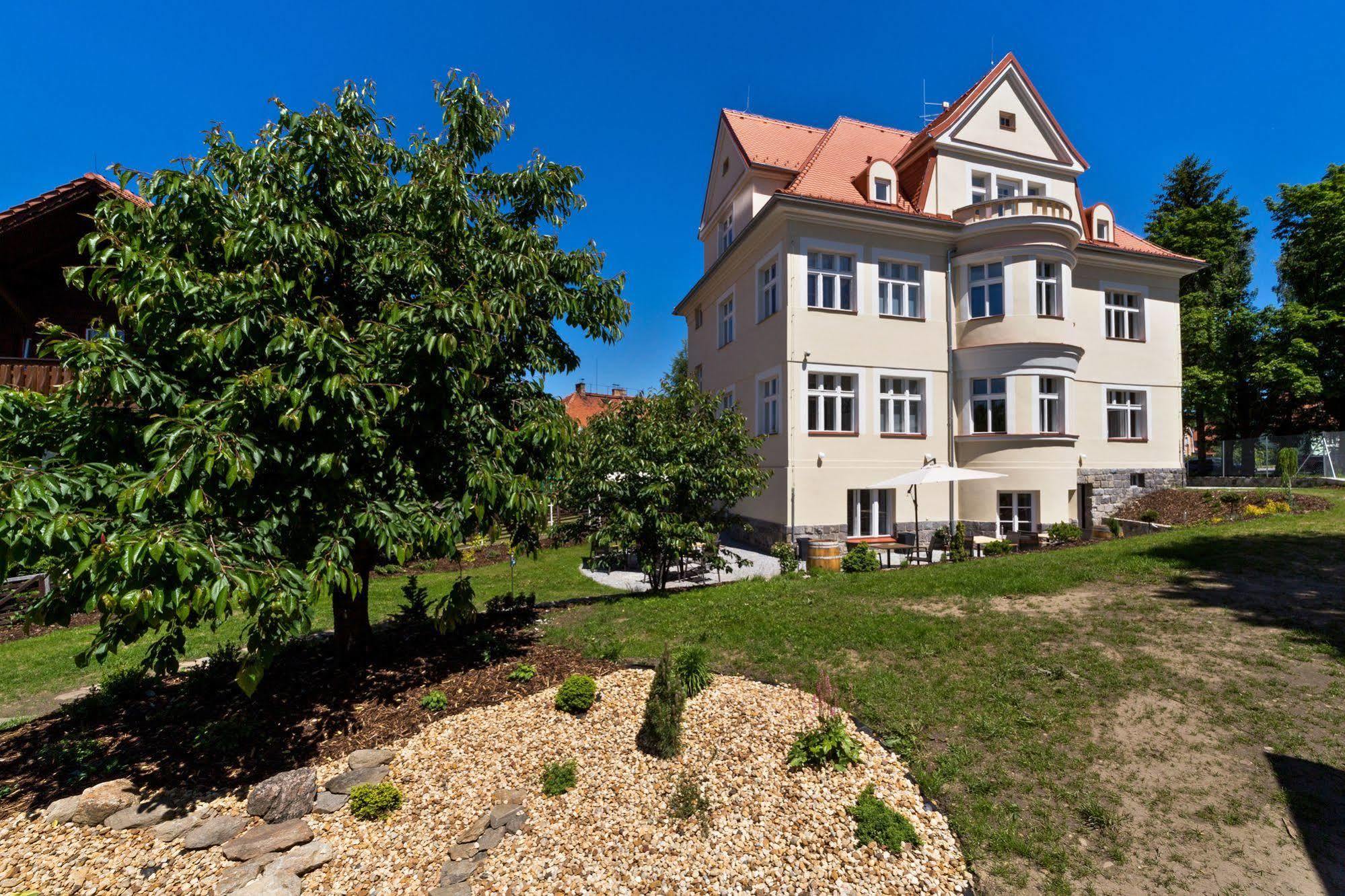Boutique Hotel Villa Beatika Czeski Krumlow Zewnętrze zdjęcie